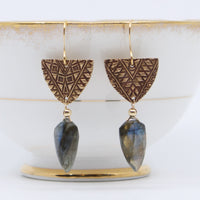 Isis earrings (labradorite)