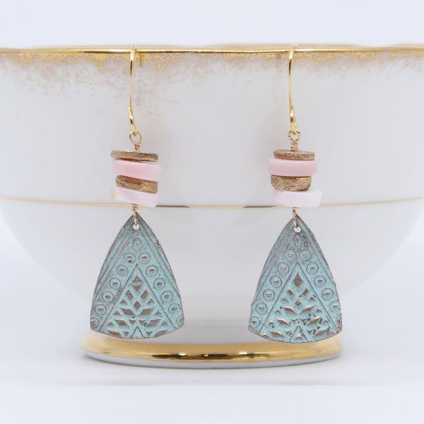 Calethea earrings (pink opal)