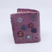 Needlebook (marvellous mauve)