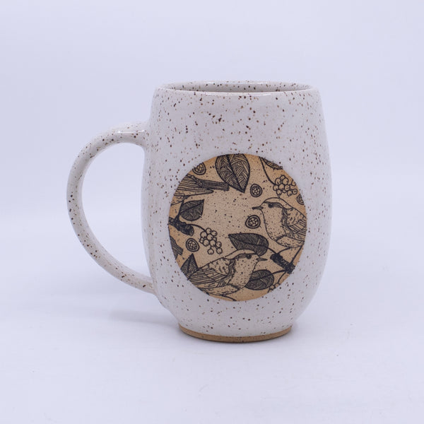 Mug (cream/birds & berries)