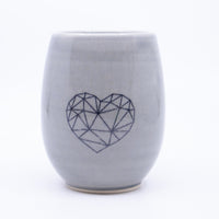 Tumbler – Silkscreen (grey/heart stencil)