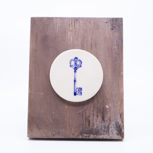 Wall Hanging – Medium (key print blue on white)