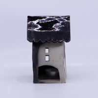 Wee Raku Cottage