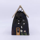 Wee Raku Cottage
