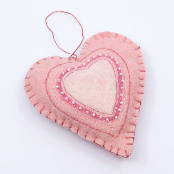 Felted Heart (pink)