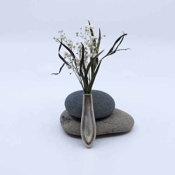 Magnetic Mini Vase